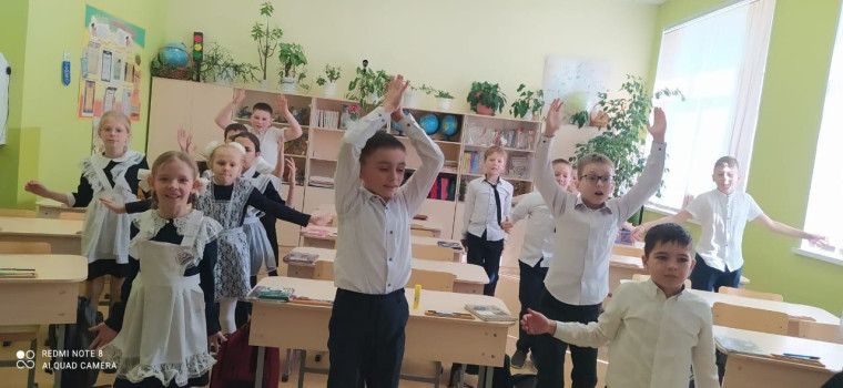Сегодня в 3 классе по треку "Орленок-Спортсмен" прошло очередное занятие..